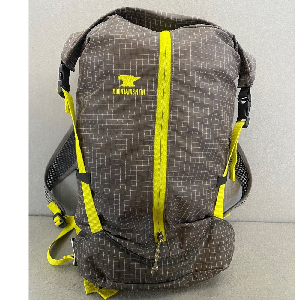 Mountainsmith Scream 20L Backpack Grey Yellow Robic Nylon Roll Top Daypack